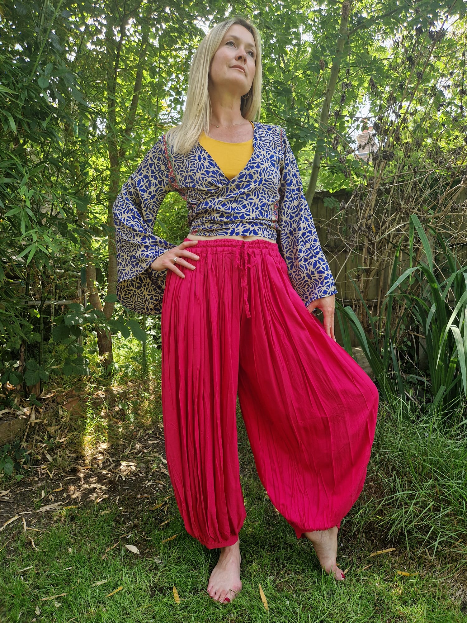 Balloon Yoga Pants Made with Rayon (Vegan Silk) - Block Colours