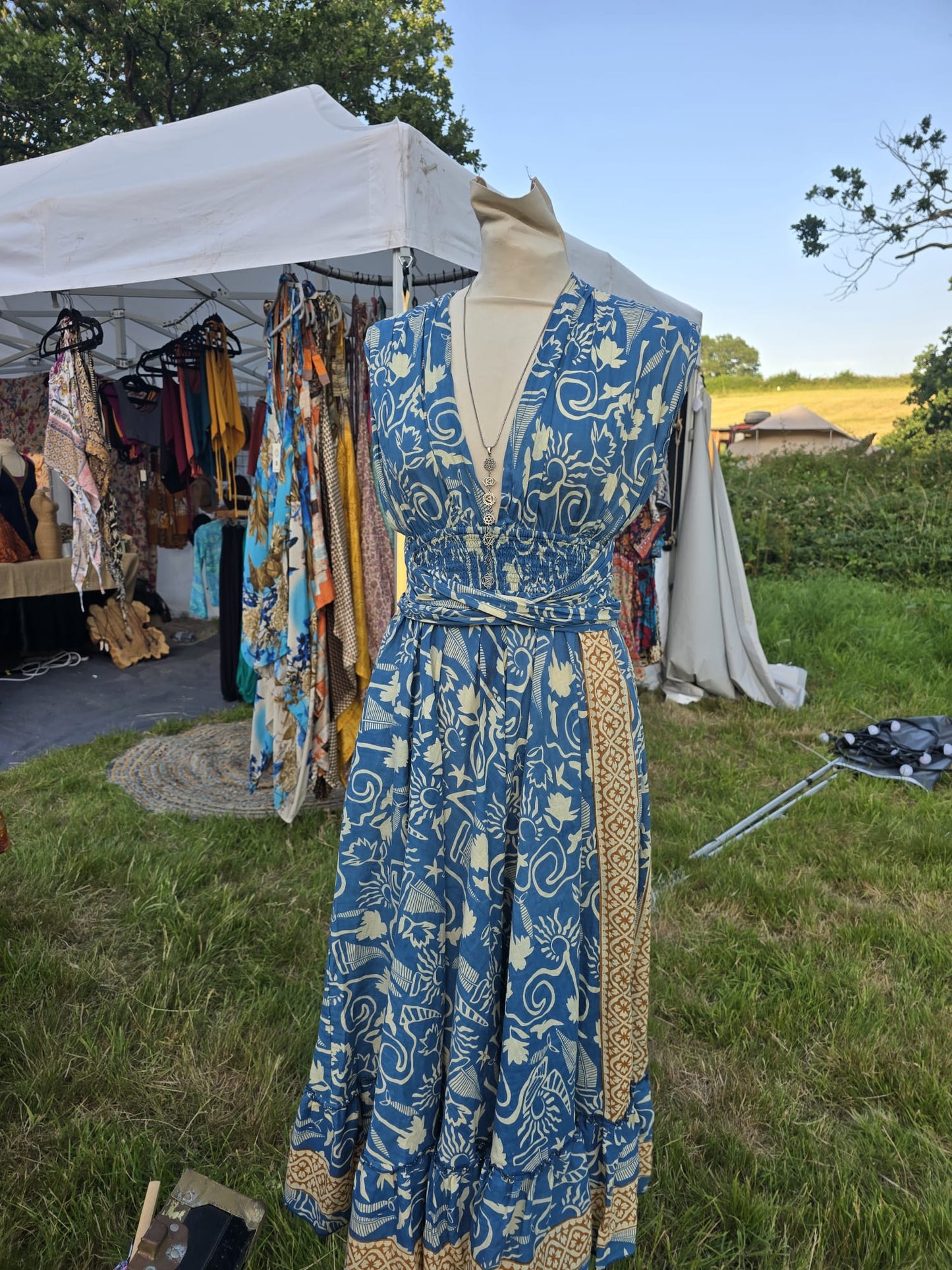 The Infinity dress - Cotton dress with multi way straps