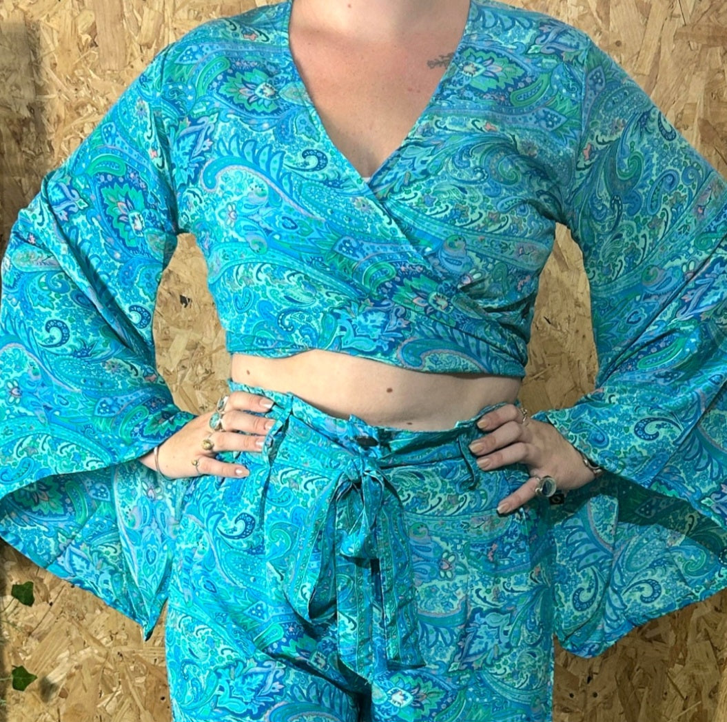 BlueBird Love Top