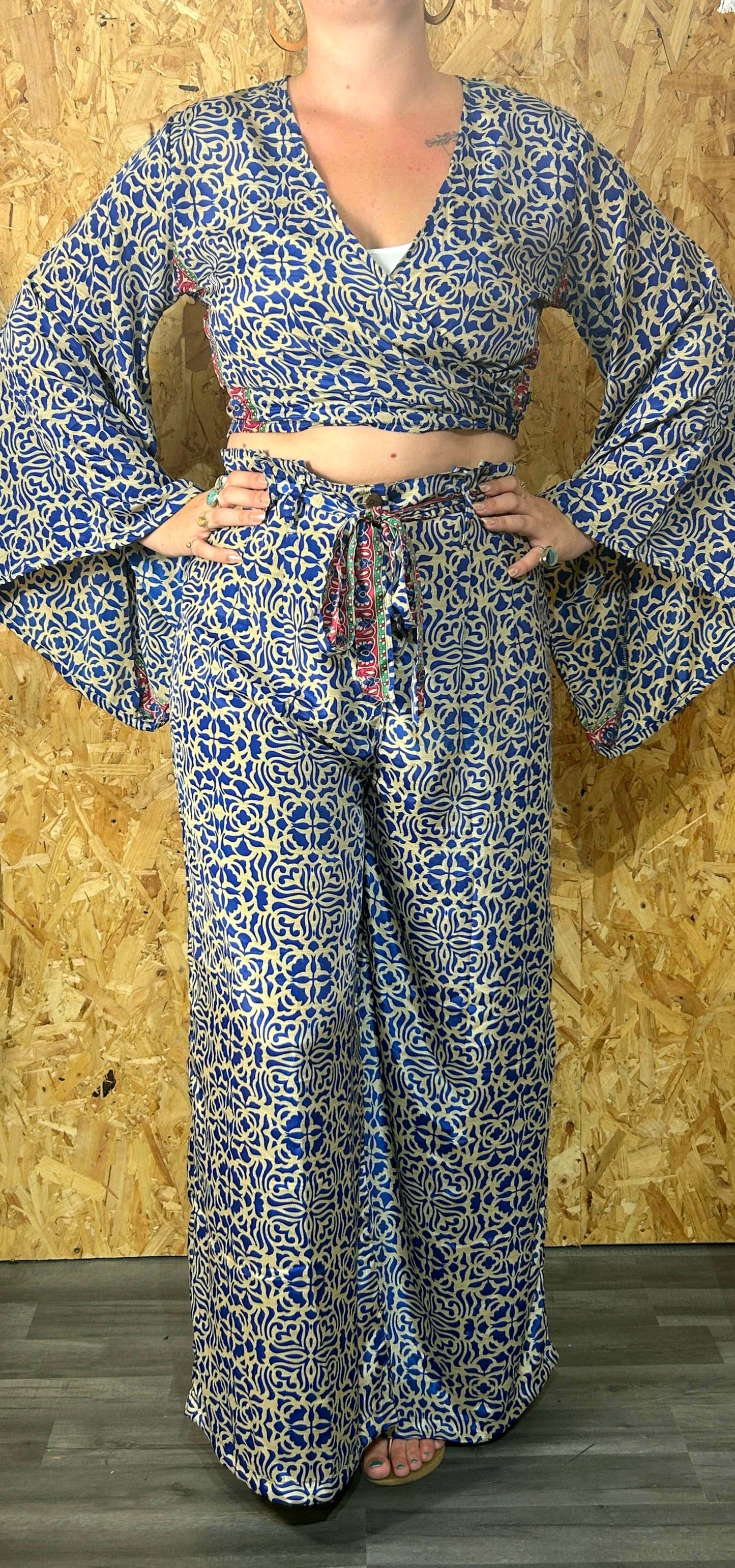 Crowned Dove Love Bottoms