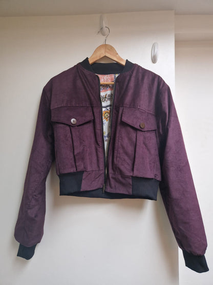 Cropped reversible bomber jacket (Aubergine and peach print)