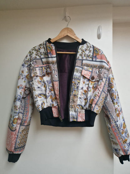 Cropped reversible bomber jacket (Aubergine and peach print)