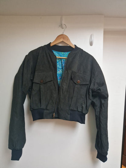 Cropped reversible bomber jacket (Forest green and azure print)