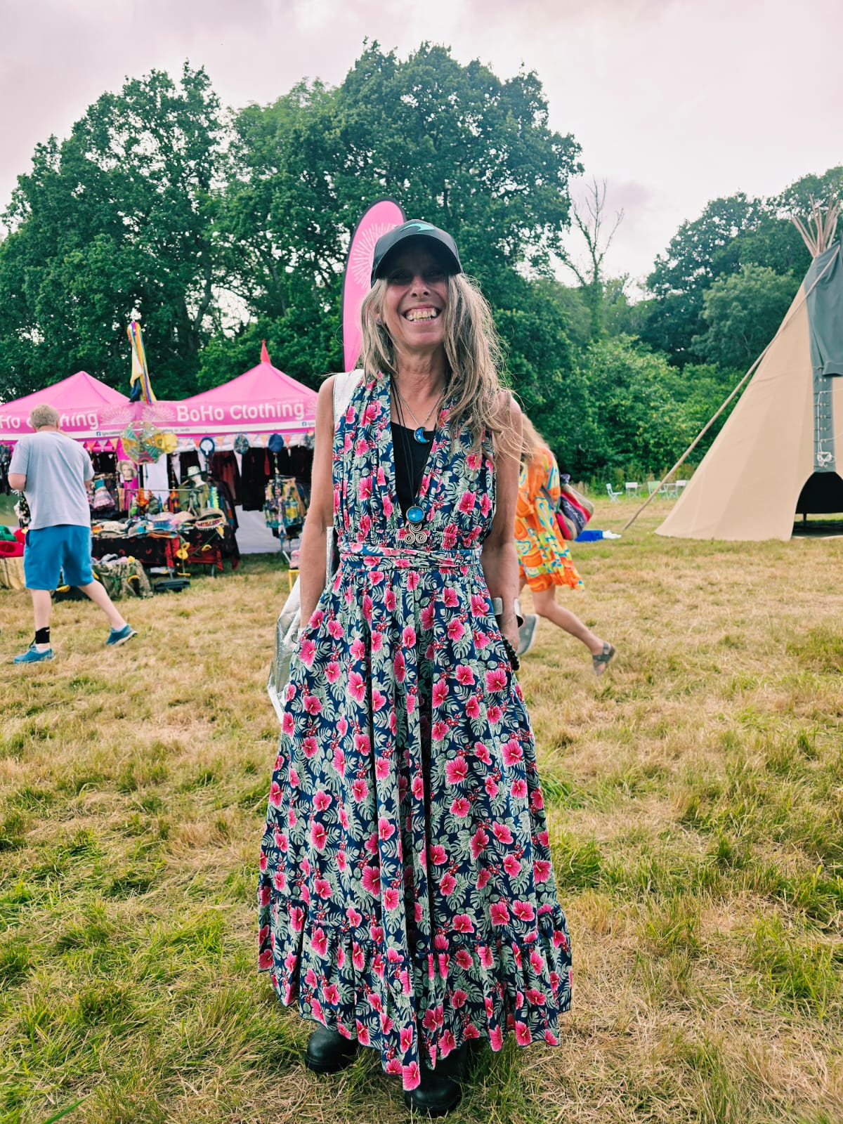 The Infinity dress - Cotton dress with multi way straps