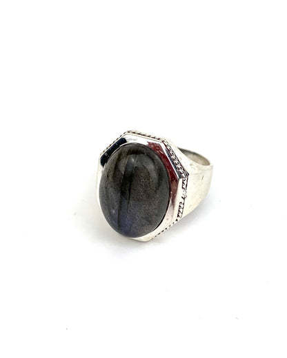 Labradorite & 925 Sterling Silver Ring